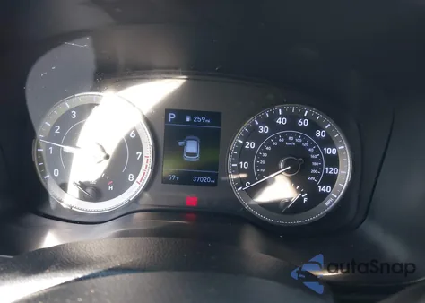 2021 Hyundai Venue Se from USA, damaged, VIN KMHRB8A3XMU103767